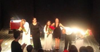 კავკასიის საერთაშორისო უნივერსიტეტის თეატრალური დასის სპექტაკლის პრემიერა