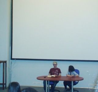    ეროვნულ ბიბლიოთეკაში პიტერ ბრუკის ფილმის ჩვენება გაიმართა 