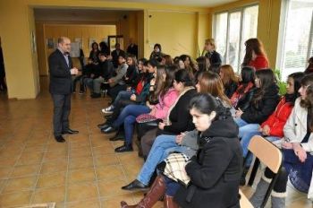 პროფესიულ ცენტრში „სპექტრი“ შშმ პირთა საერთაშორისო დღე აღნიშნეს