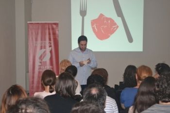 ირაკლი კაკაბაძის წიგნის პრეზენტაცია ევროპის სახლში