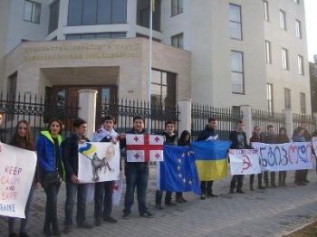   სტუდენტური სოლიდარობა უკრაინელ ხალხს