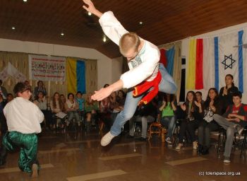 "ჩემს მეგობრებს უხარიათ, რომ უკრაინელი ძმაკაცი ჰყავთ"