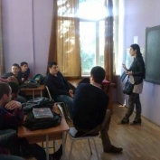  „თავისუფალი ასოციაციის“  წარმომადგენლები მეათე საჯარო სკოლის მოსწავლეებს შეხვდნენ